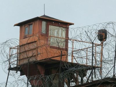 Колония, вышка. Фото: newsru.com Колония, вышка. Фото: newsru.com